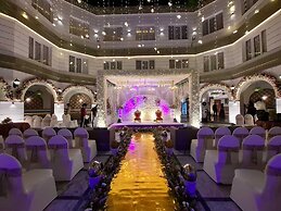 Grand Continental Hotel 