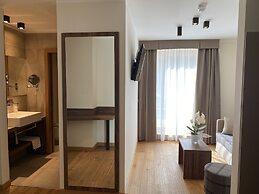 Dolomeet Boutique Hotel