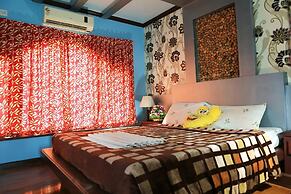Sreekrishna Houseboats