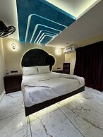 Sreekrishna Houseboats