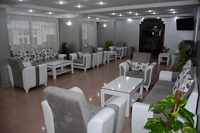 Sea Center Hotel
