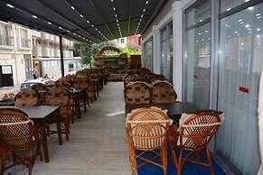 Sea Center Hotel