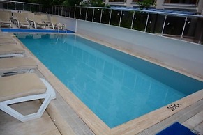 Sea Center Hotel
