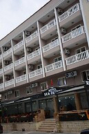 Sea Center Hotel