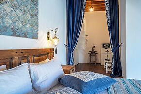 Saint Artemios Hotel and Oriental Suites