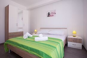 Villa MIA