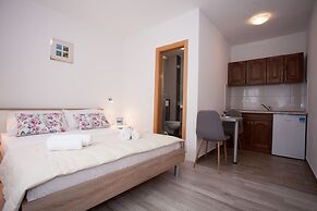 Villa MIA