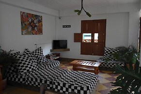 Sgt Pepper's Hostel