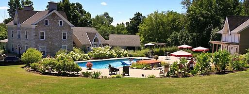 Clyde Hall Bed and Breakfast