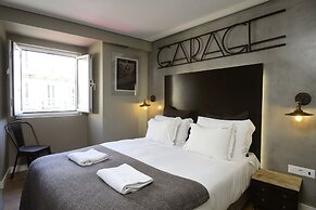 Dalma Old Town Suites
