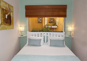 Dolphin Inn Guest House
