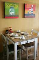 Dolphin Inn Guest House