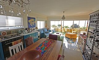 Dolphin Inn Guest House