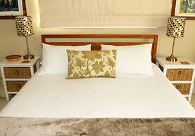 Dolphin Inn Guest House