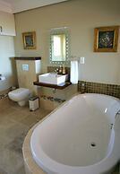 Dolphin Inn Guest House