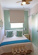 Dolphin Inn Guest House