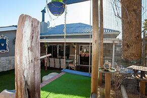 Strand Guesthouse - Hostel