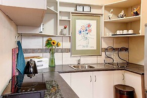 Strand Guesthouse - Hostel
