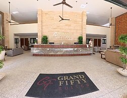 Hotel Grand Fifty Suites