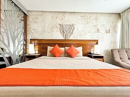 Hotel Grand Fifty Suites