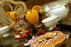 Two Hearts Inn