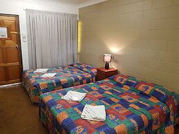 Commercial Hotel