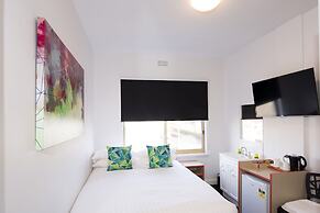 Mowbray Hotel