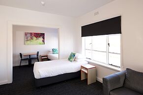 Mowbray Hotel