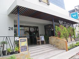 W Station