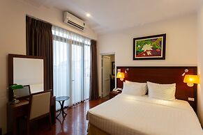 The Melbourne Hotel
