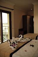 Mitos App & Hotel