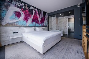 Messier 53 Hotel Yerevan