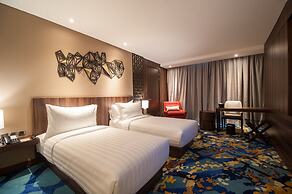 Grand Soll Marina Hotel