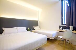 Mode Inn Icon City
