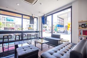 Mode Inn Icon City