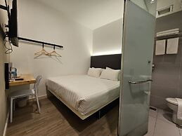 Mode Inn Icon City