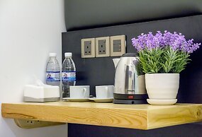 Mode Inn Icon City