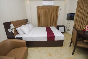 Pacific Lake View Hotel