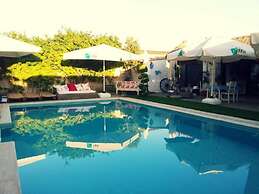 Cayirli Alacati Butik Otel
