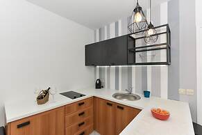 Mediterraneo Garden Apartments