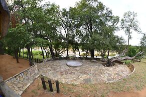 Mtomeni Safari Camp