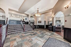 Grande Cache Inn and Suites