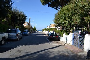 Lavinio Terrace