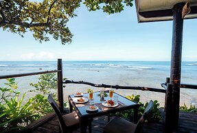 Savasi Island Resort