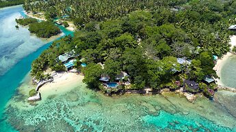 Savasi Island Resort