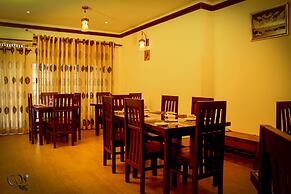 Kandy Waters Hotel