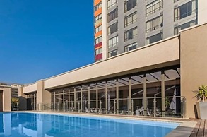 Sandton Skye Apartment - 616
