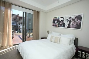 Sandton Skye Apartment - 616