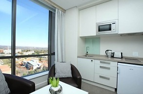 Sandton Skye Apartment - 616