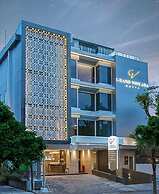 Grand Viveana Hotel